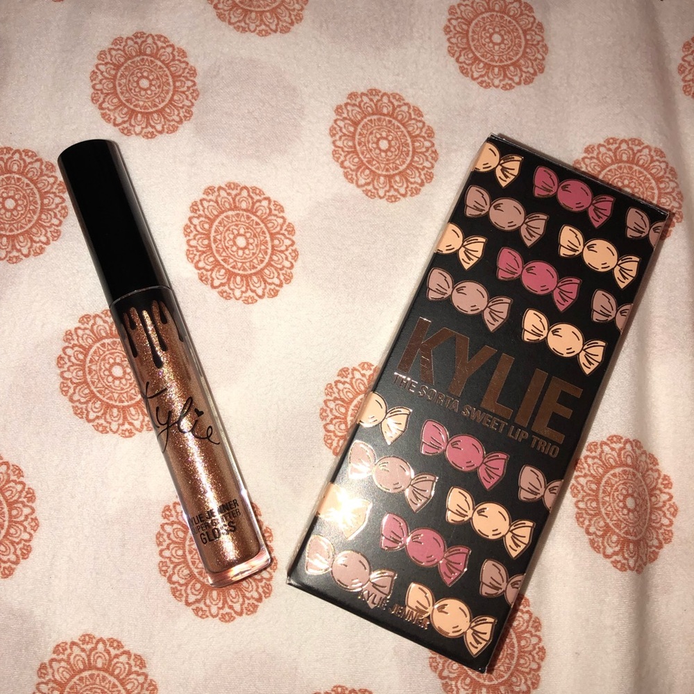 Kylie Cosmetics Glitz Super Glitter Gloss